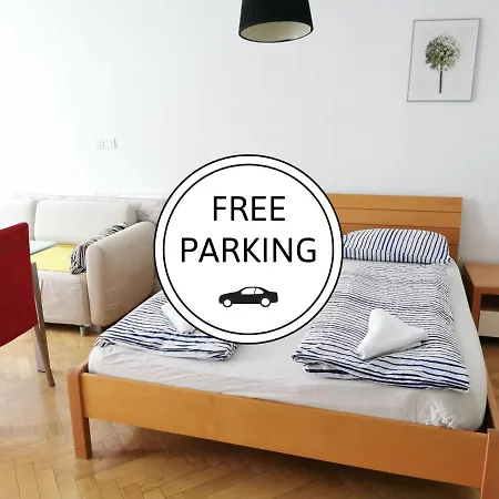 City Centre Studio With A Balcony And Free Parking Ljubljana Exterior photo